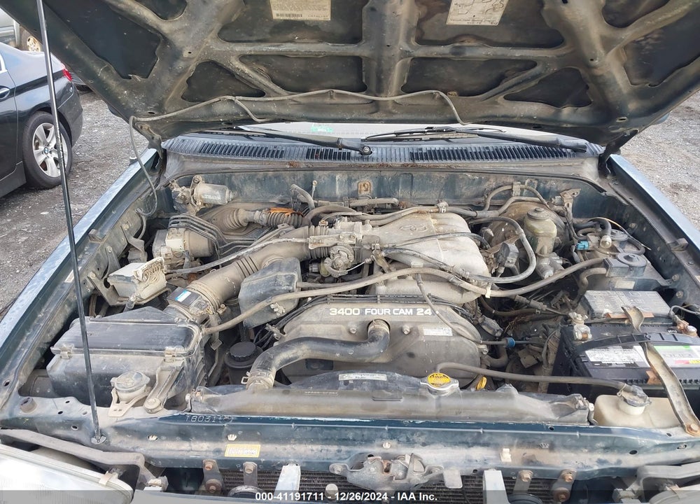 1998 TOYOTA 4RUNNER SR5 V6 LIMITED VIN: JT3HN87R9W0187663
