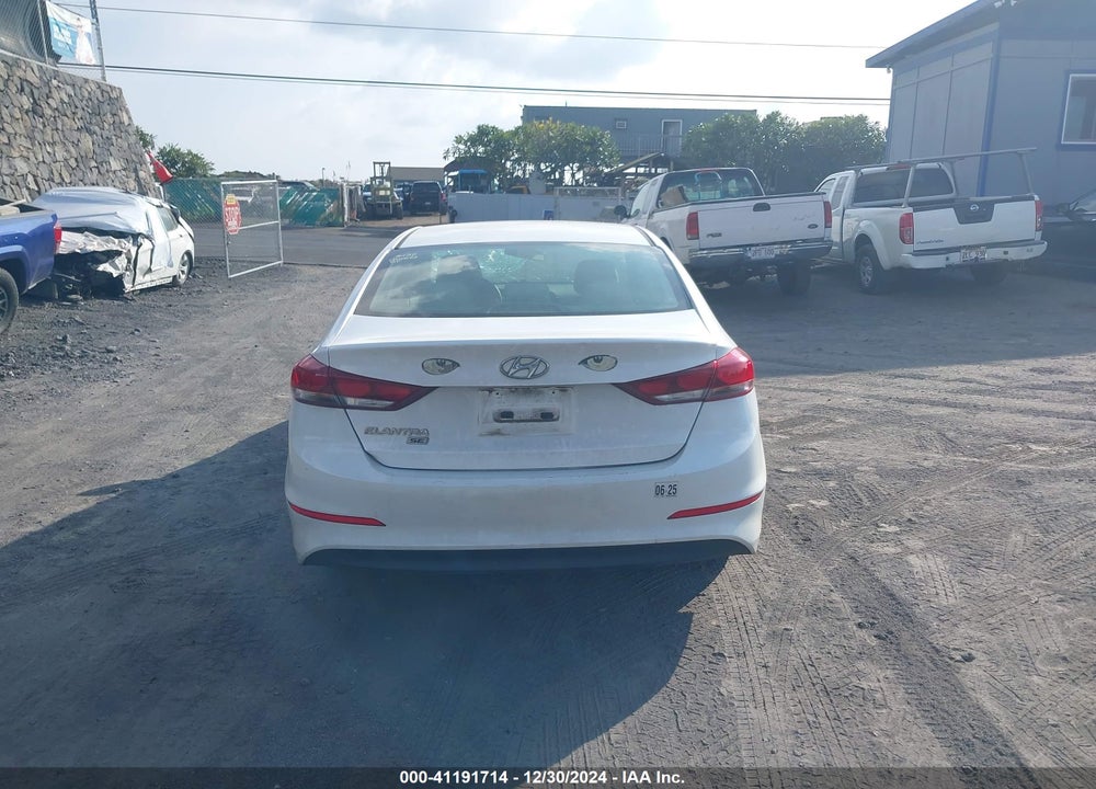 2018 HYUNDAI ELANTRA VIN: 5NPD74LF4JH342351