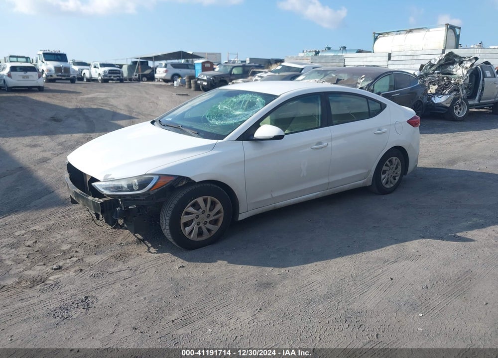 2018 HYUNDAI ELANTRA VIN: 5NPD74LF4JH342351