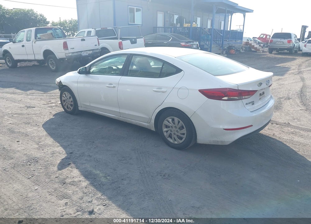 2018 HYUNDAI ELANTRA VIN: 5NPD74LF4JH342351