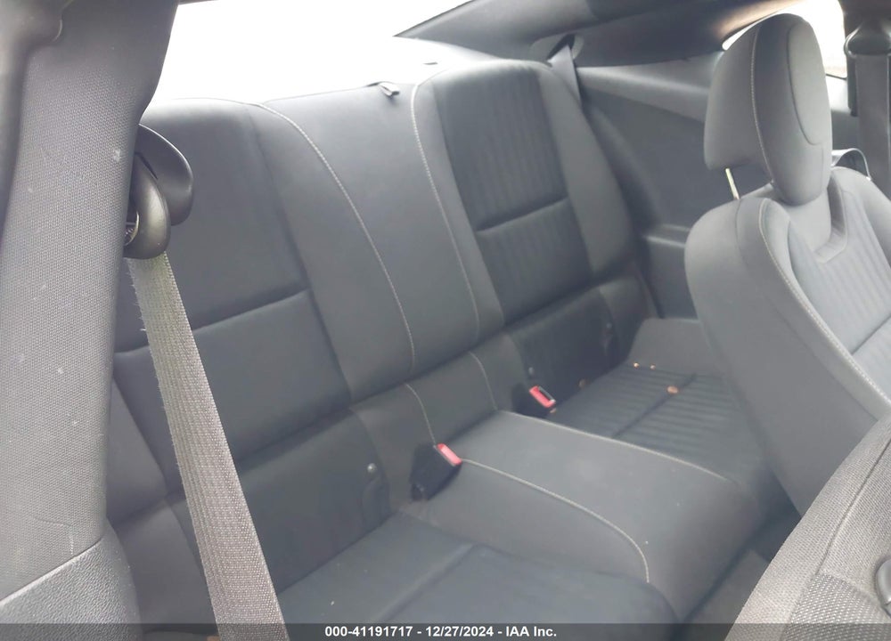 2014 CHEVROLET CAMARO VIN: 2G1FA1E39E9145768