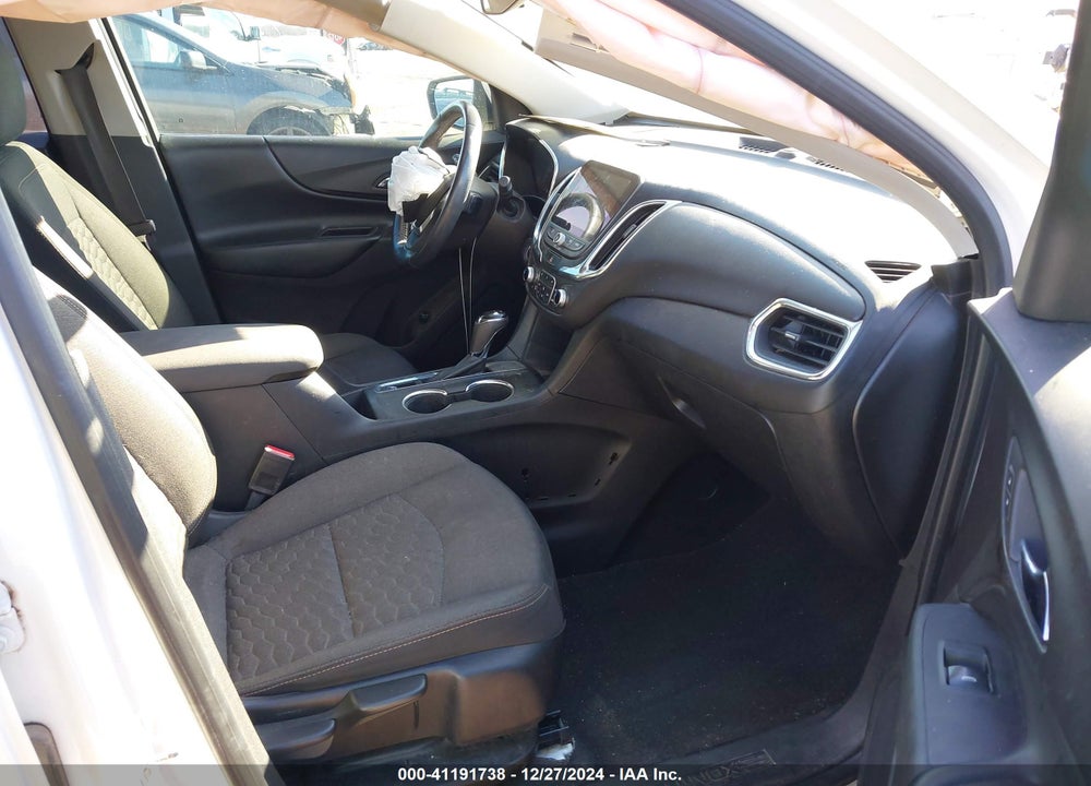 2018 CHEVROLET EQUINOX VIN: 2GNAXJEV7J6112319