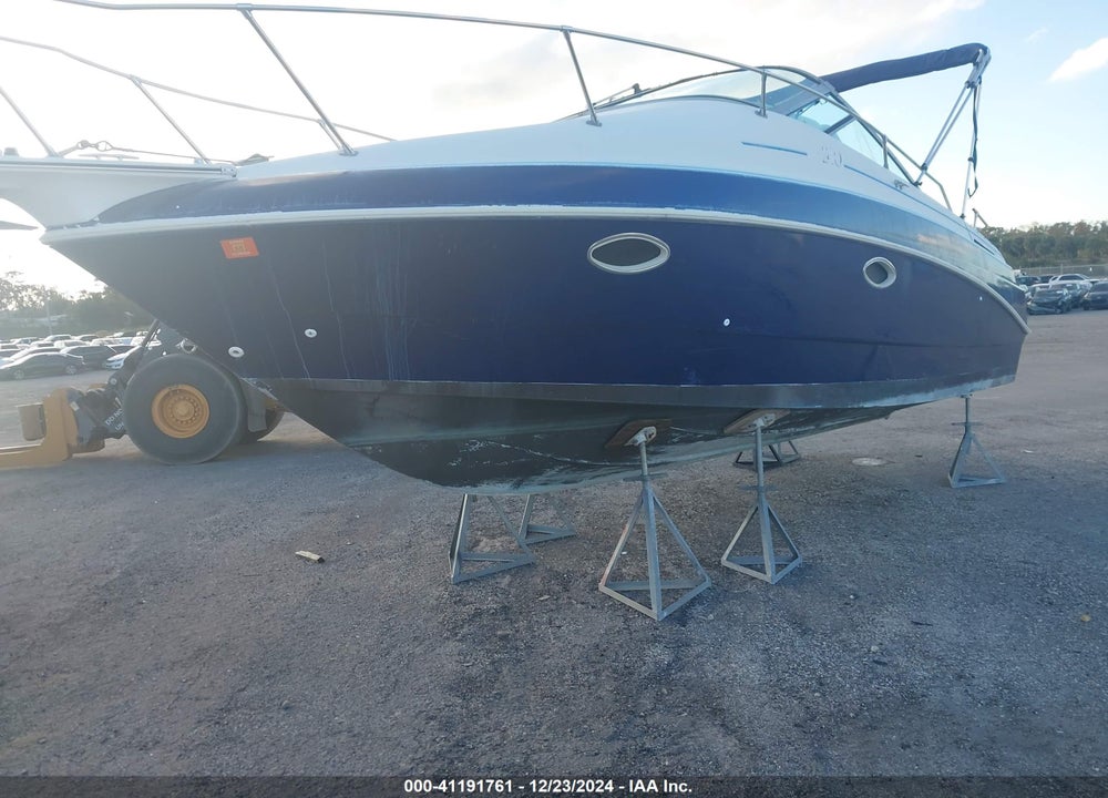 1994 LARSON BOAT VIN: LAR37019H394