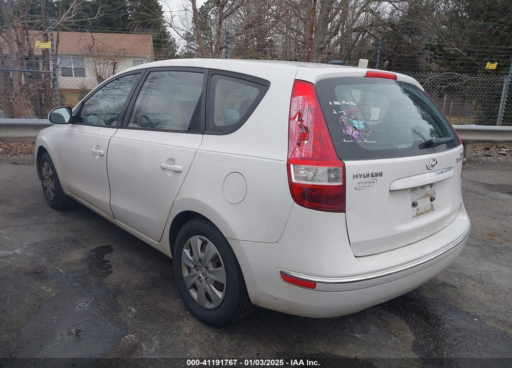 2011 HYUNDAI ELANTRA TOURING GLS VIN: KMHDB8AE2BU096189