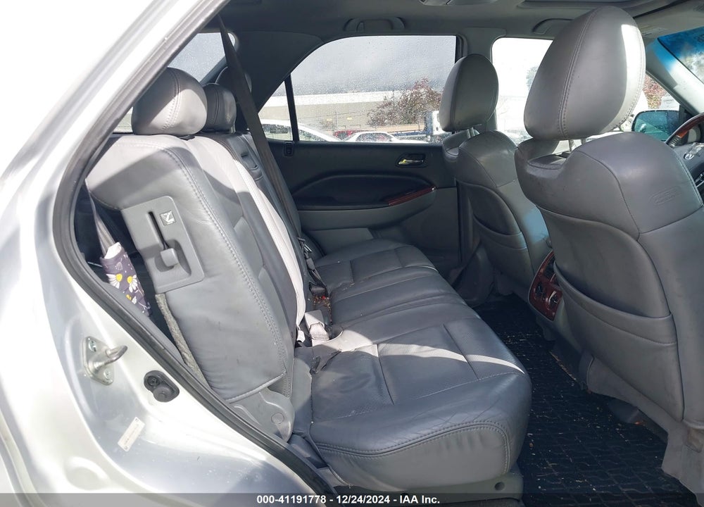 2003 ACURA MDX VIN: 2HNYD18923H530528