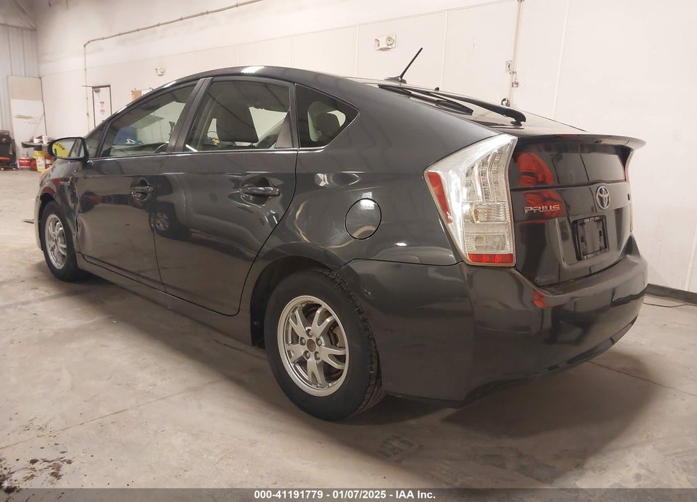 2011 TOYOTA PRIUS TWO VIN: JTDKN3DU8B1356394