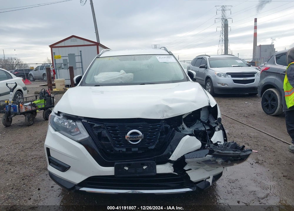 2017 NISSAN ROGUE S VIN: JN8AT2MV3HW003176