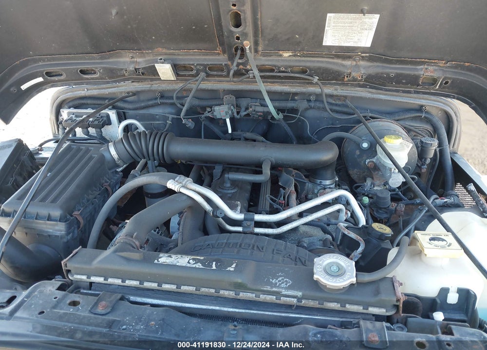 2004 JEEP WRANGLER X VIN: 1J4FA39S84P785260