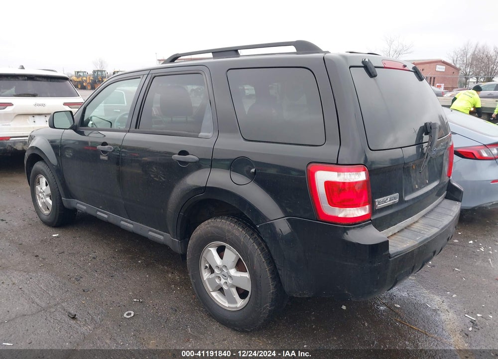 2009 FORD ESCAPE XLT VIN: 1FMCU03G49KA15432