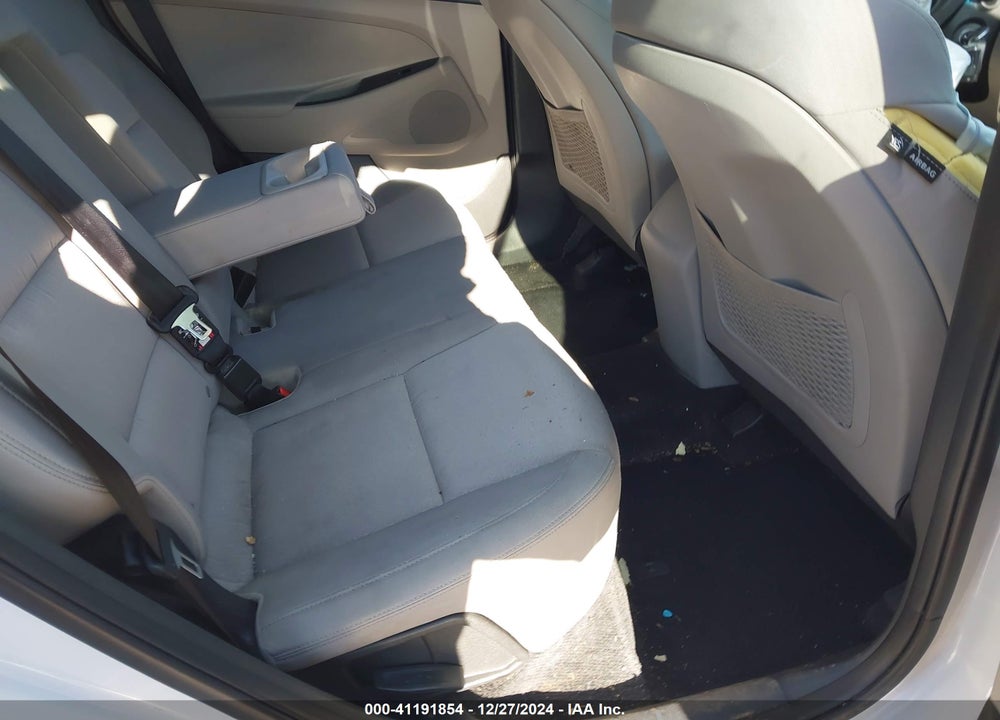 2018 HYUNDAI TUCSON SE VIN: KM8J2CA46JU662768