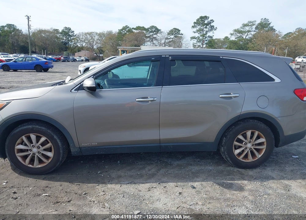 2017 KIA SORENTO 3.3L LX VIN: 5XYPGDA50HG191131