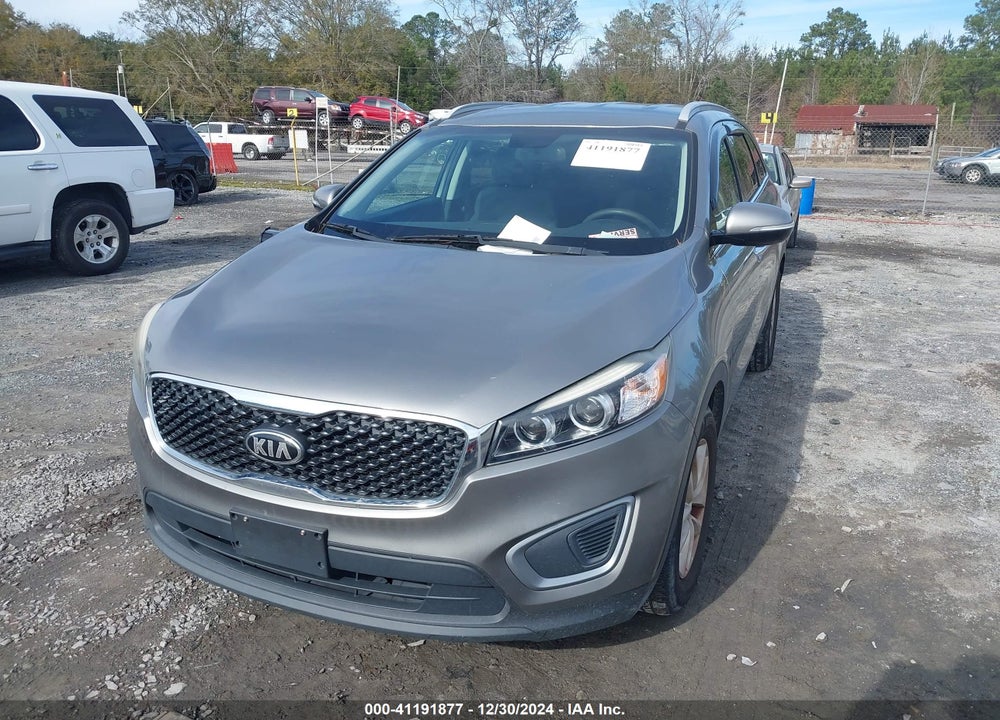 2017 KIA SORENTO 3.3L LX VIN: 5XYPGDA50HG191131