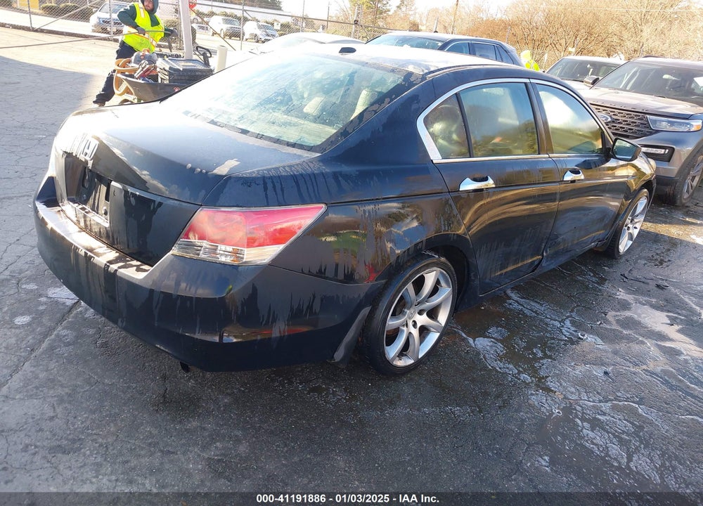 2009 HONDA ACCORD VIN: 1HGCP26899A045061