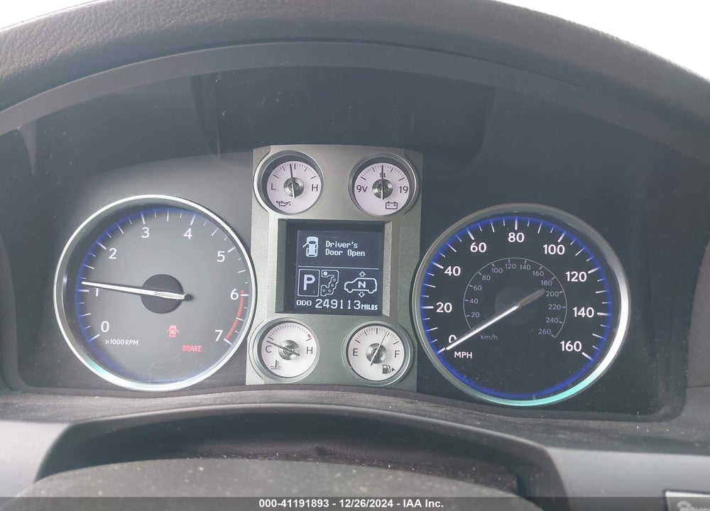 2010 LEXUS LX 570 VIN: JTJHY7AX5A4044390