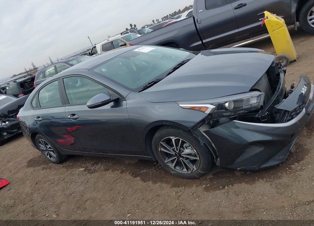 2023 KIA FORTE LXS VIN: 3KPF24AD6PE580580