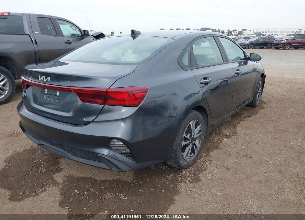 2023 KIA FORTE LXS VIN: 3KPF24AD6PE580580