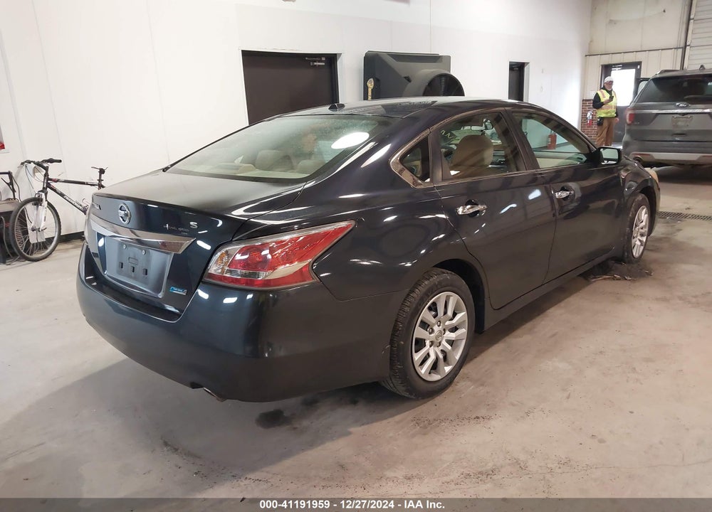 2014 NISSAN ALTIMA VIN: 1N4AL3AP2EN390088