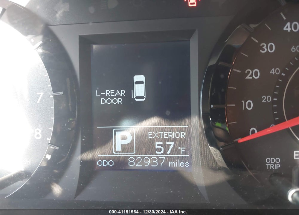 2016 TOYOTA SIENNA LE 8 PASSENGER VIN: 5TDKK3DC0GS740437