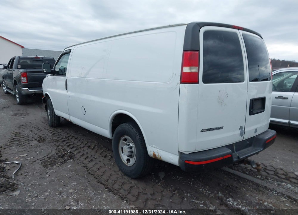 2007 CHEVROLET EXPRESS WORK VAN VIN: 1GCGG25V571102084