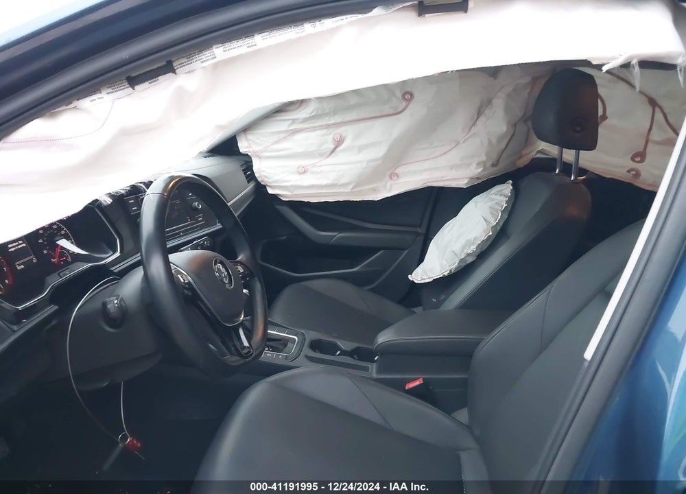 2019 VOLKSWAGEN JETTA VIN: 3VWC57BU8KM140317