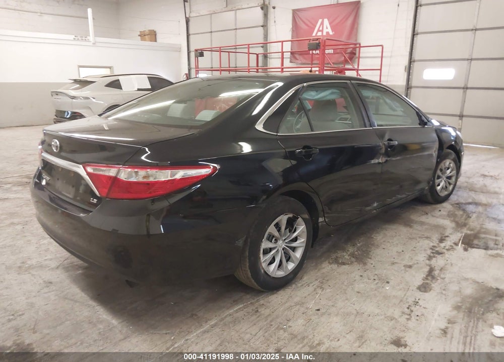 2017 TOYOTA CAMRY LE VIN: 4T1BF1FK0HU275311