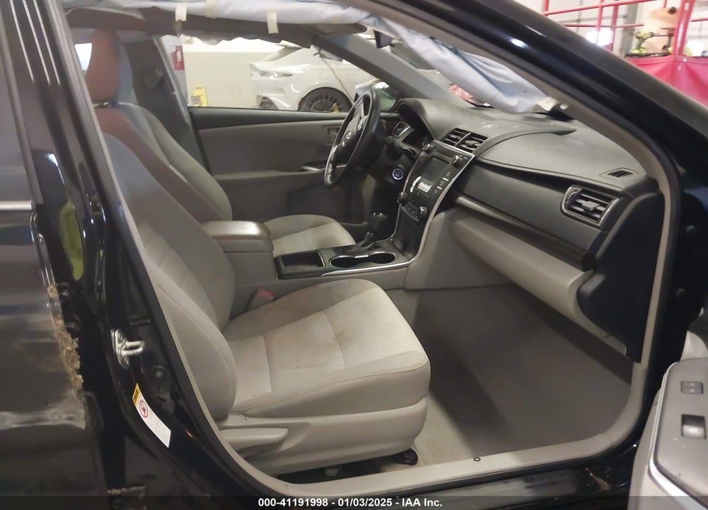 2017 TOYOTA CAMRY LE VIN: 4T1BF1FK0HU275311