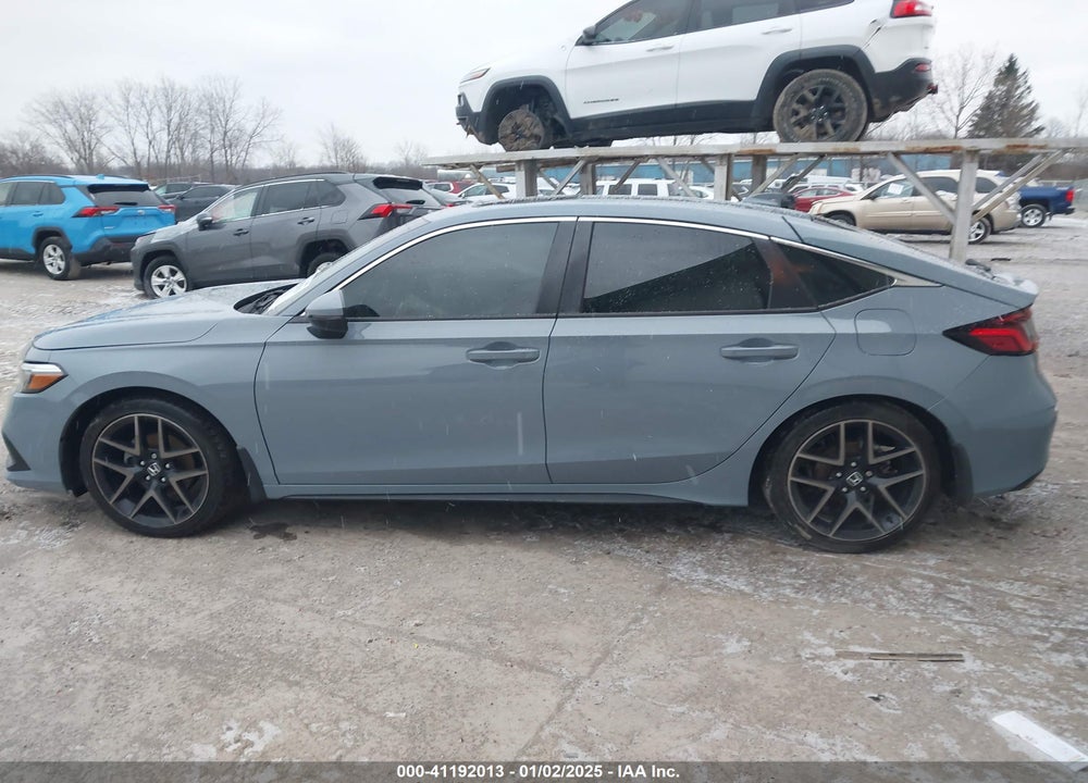 2022 HONDA CIVIC VIN: 19XFL1H80NE022337