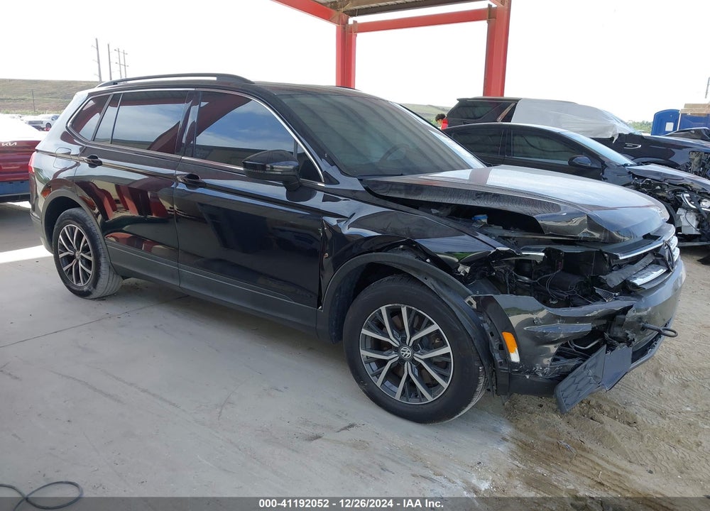 2019 VOLKSWAGEN TIGUAN 2.0T SE/2.0T SEL/2.0T SEL R-LINE/2.0T SEL R-LINE BLACK VIN: 3VV3B7AX3KM085266