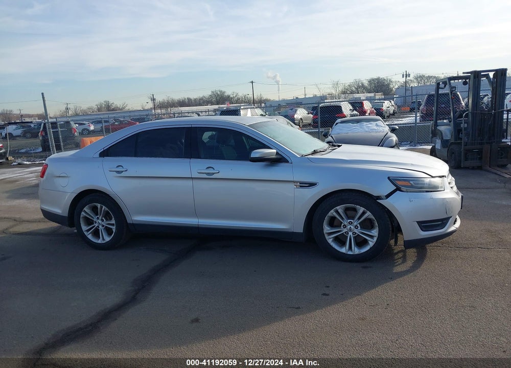 2015 FORD TAURUS SEL VIN: 1FAHP2H88FG207892