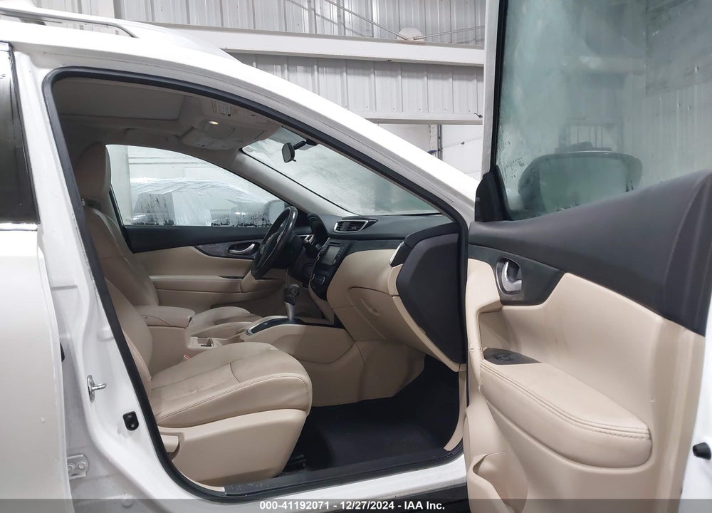 2016 NISSAN ROGUE SL VIN: 5N1AT2MV4GC761860