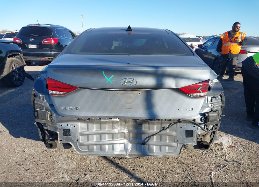 2015 HYUNDAI GENESIS VIN: KMHGN4JE1FU098938