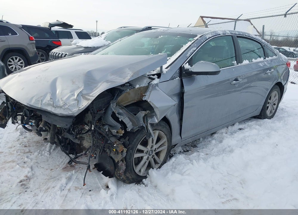 2017 HYUNDAI SONATA SE VIN: 5NPE24AF2HH455523