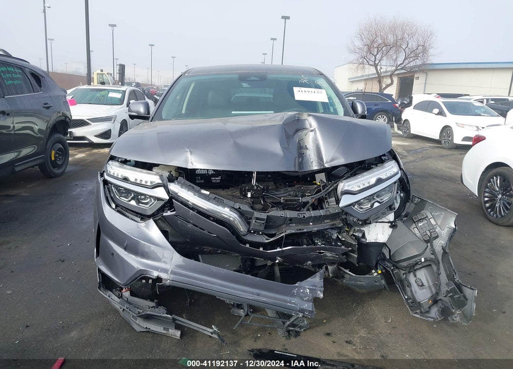 2024 VINFAST VF 8 ECO VIN: RLLV1AEB1RH008146