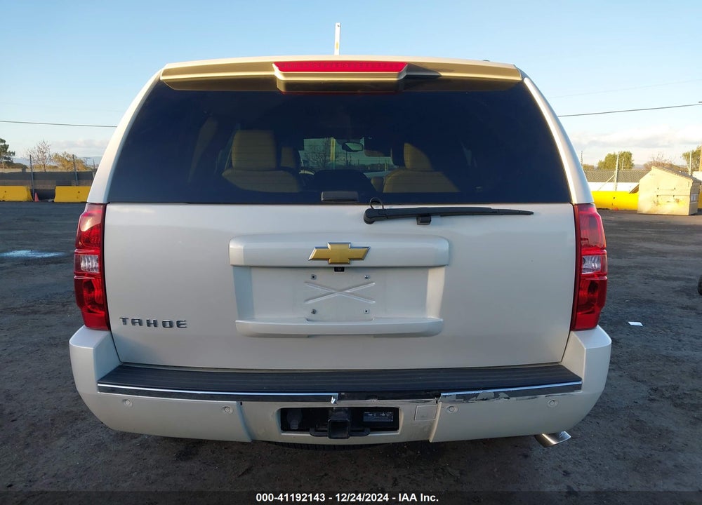 2013 CHEVROLET TAHOE LTZ VIN: 1GNSKCE05DR243339