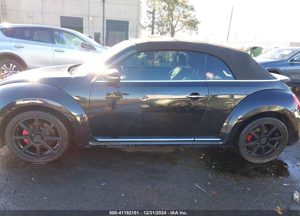 2013 VOLKSWAGEN BEETLE VIN: 3VW8S7AT8DM825587