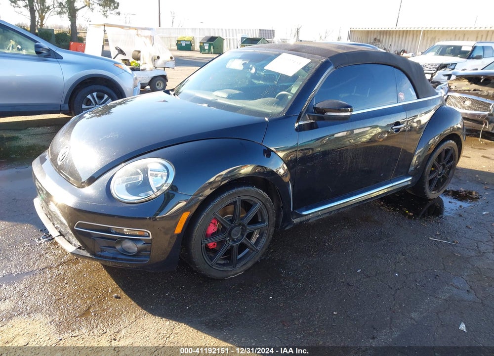 2013 VOLKSWAGEN BEETLE VIN: 3VW8S7AT8DM825587