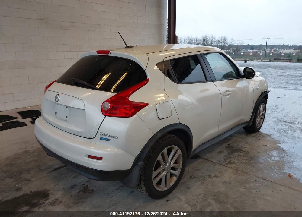2013 NISSAN JUKE SV VIN: JN8AF5MV1DT221881