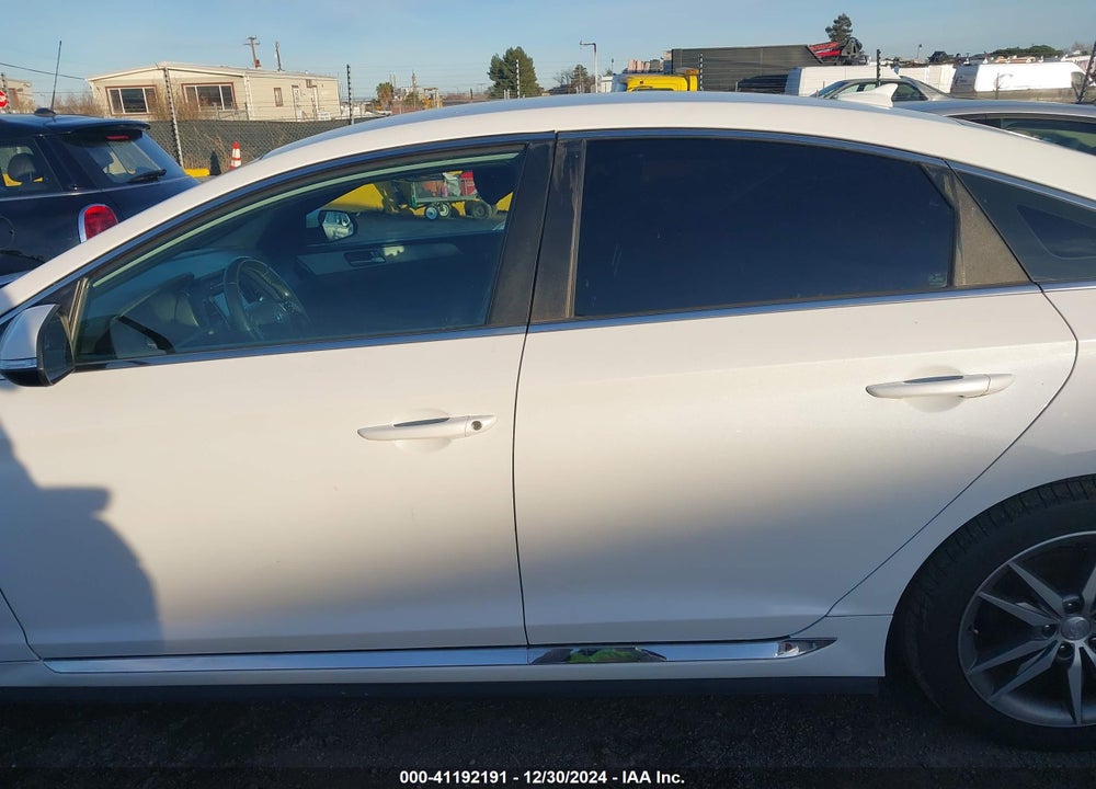 2017 HYUNDAI SONATA VIN: 5NPE34AB2HH577745