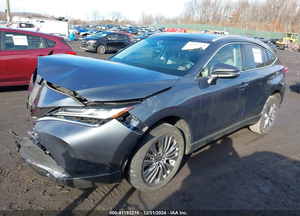 2022 TOYOTA VENZA XLE VIN: JTEAAAAH6NJ105053