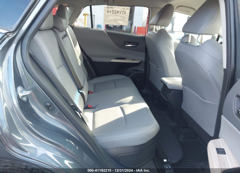 2022 TOYOTA VENZA XLE VIN: JTEAAAAH6NJ105053