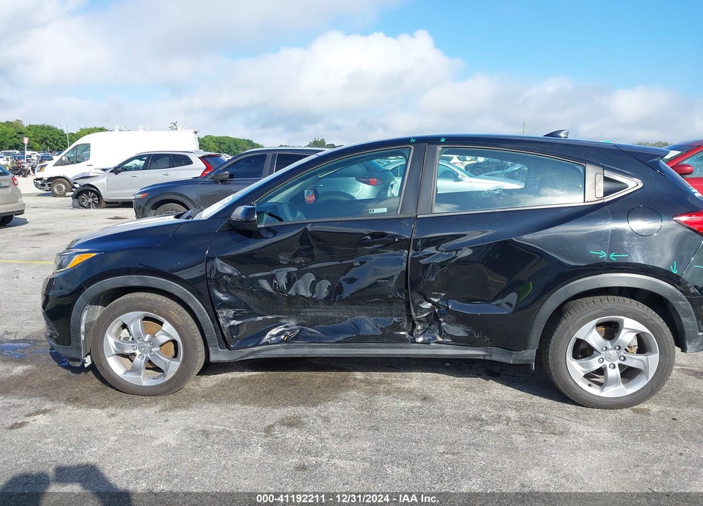 2019 HONDA HR-V LX VIN: 3CZRU5H36KG708883