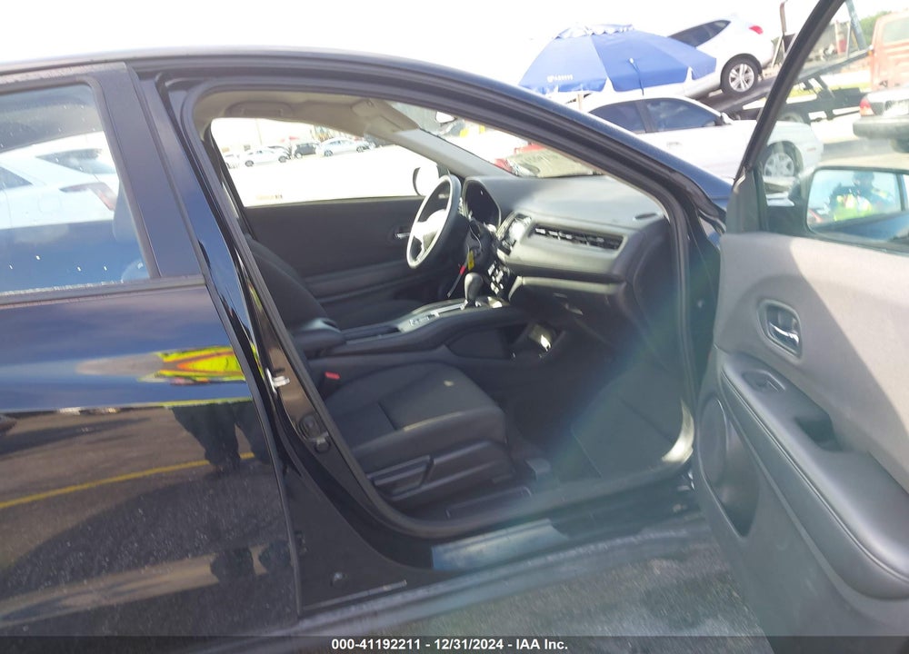 2019 HONDA HR-V LX VIN: 3CZRU5H36KG708883