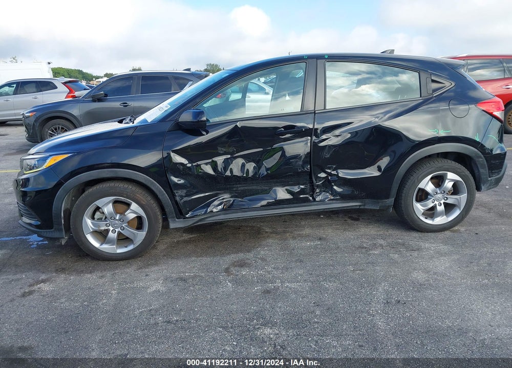 2019 HONDA HR-V LX VIN: 3CZRU5H36KG708883