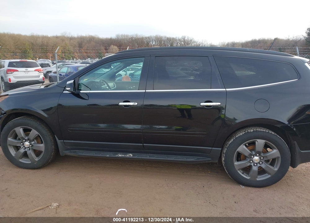 2017 CHEVROLET TRAVERSE 2LT VIN: 1GNKVHKD1HJ275575