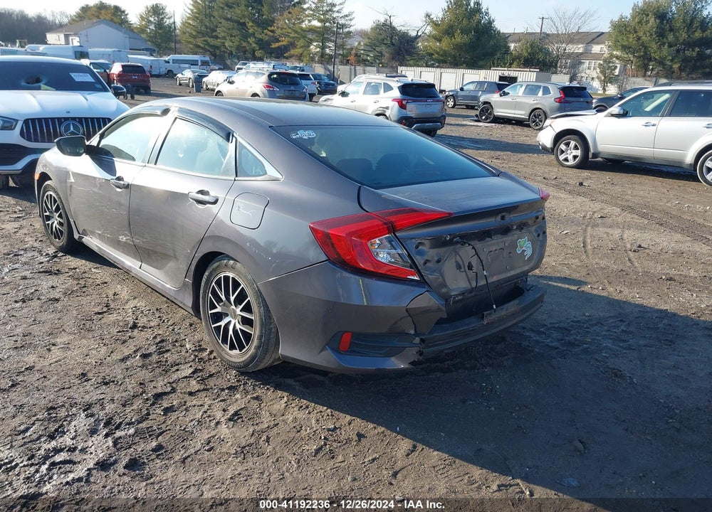 2017 HONDA CIVIC LX VIN: 2HGFC2F57HH518096