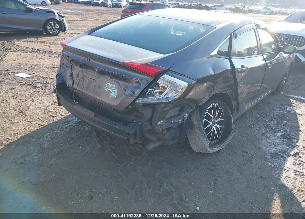 2017 HONDA CIVIC LX VIN: 2HGFC2F57HH518096