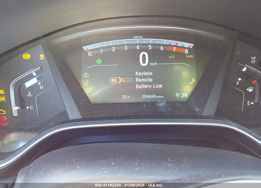 2018 HONDA CR-V VIN: 2HKRW2H84JH631561