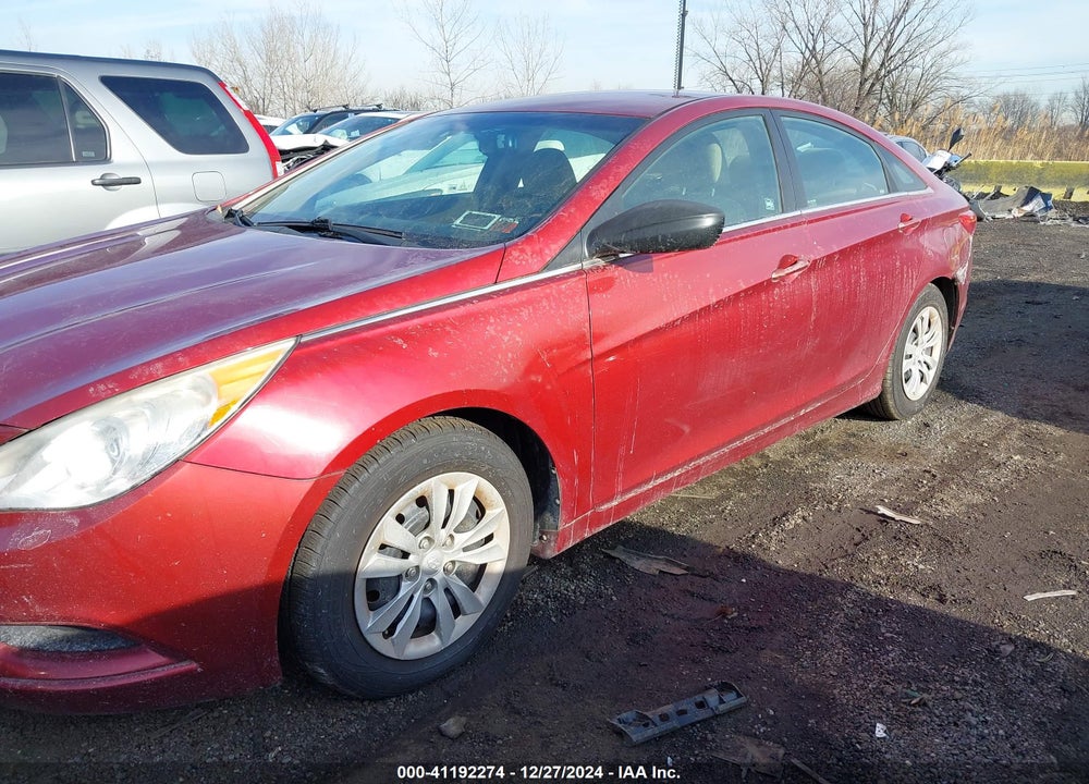 2012 HYUNDAI SONATA GLS VIN: 5NPEB4AC9CH354705