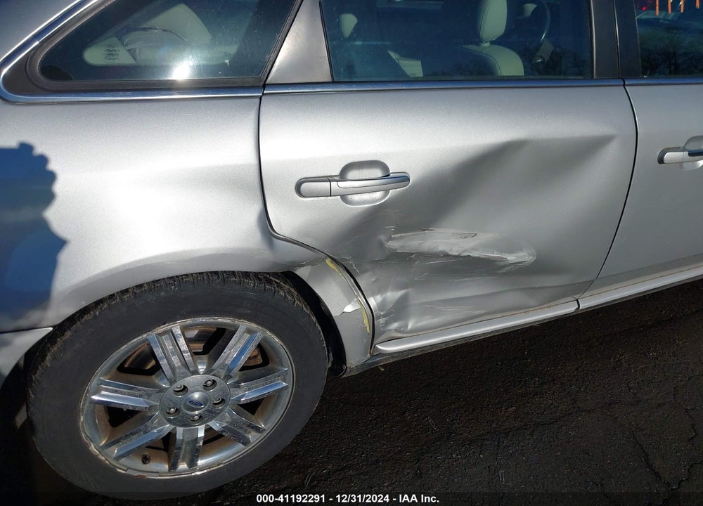2009 FORD TAURUS LIMITED VIN: 1FAHP28W99G107027