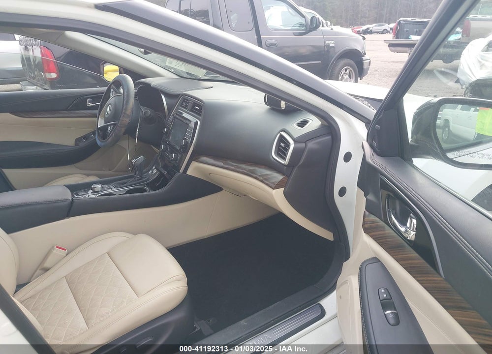 2018 NISSAN MAXIMA VIN: 1N4AA6AP6JC402207